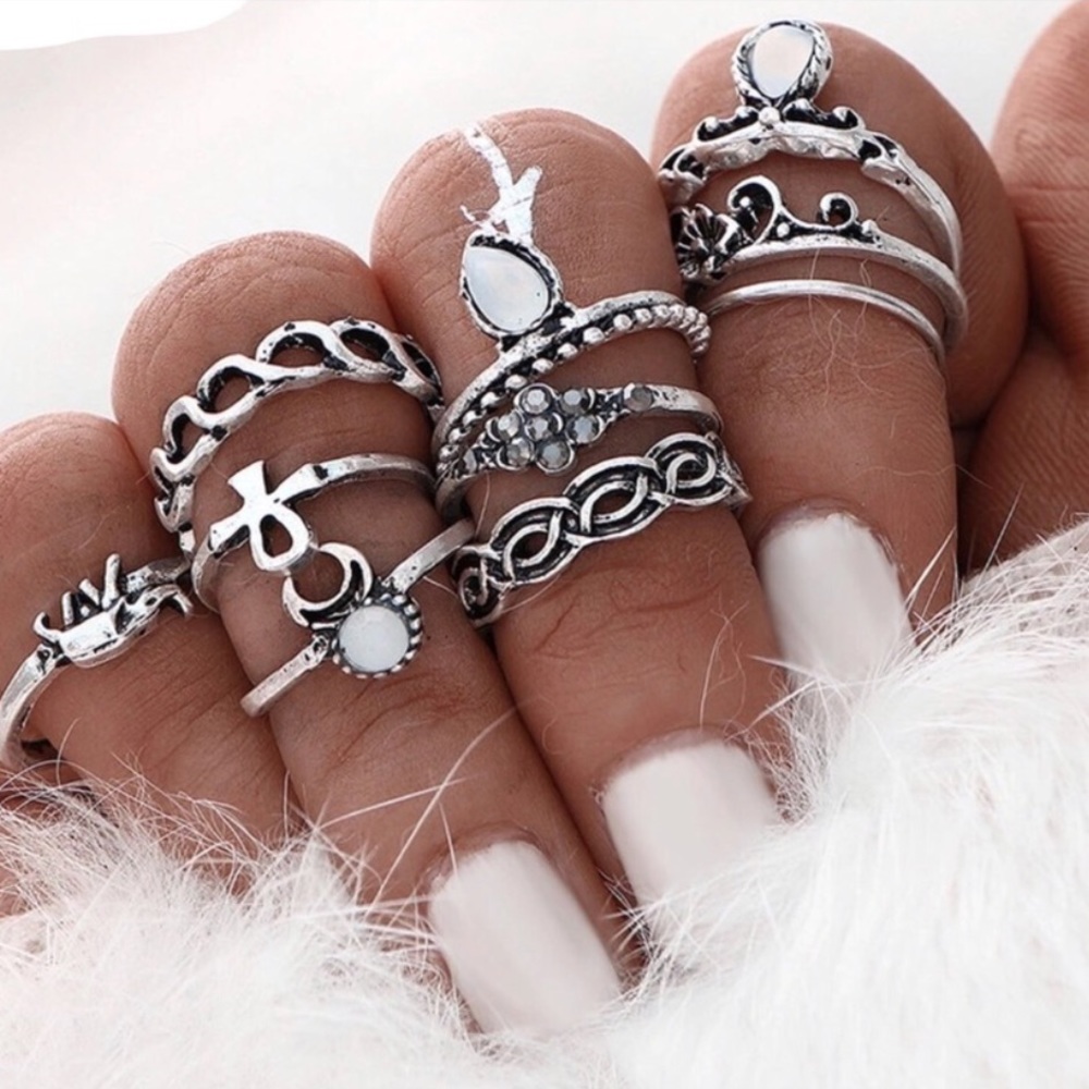 *Vintage Ring Set*